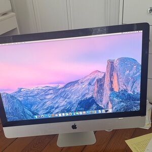 Apple iMac with Silver and Black Design